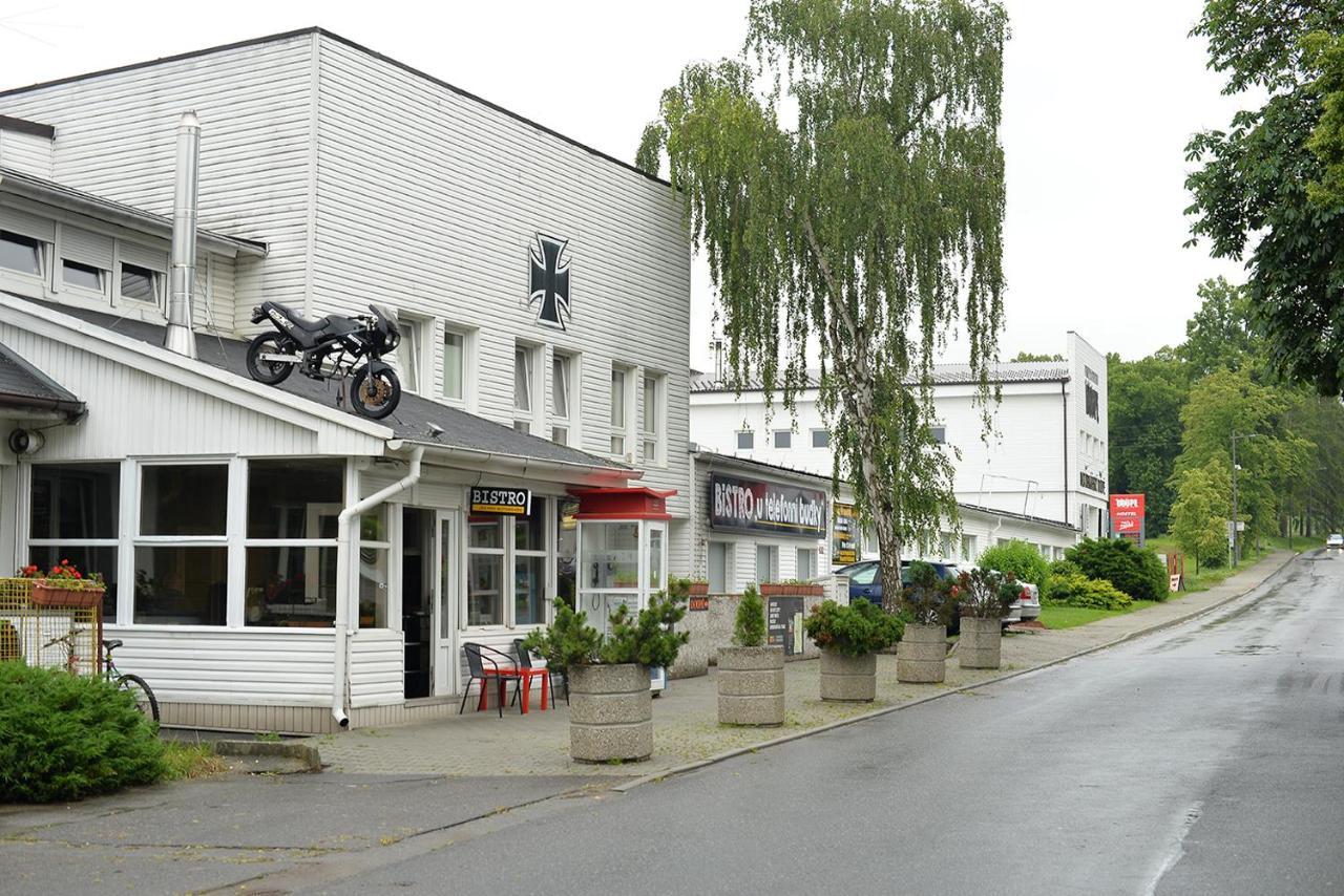 Hostel Doupe Humpolec Zewnętrze zdjęcie