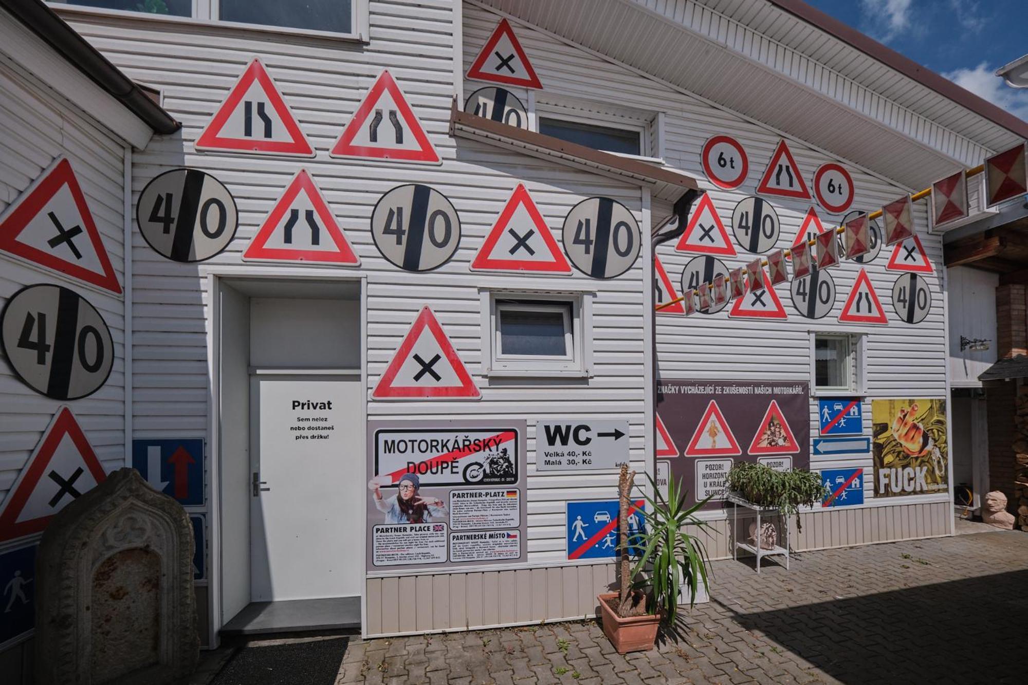 Hostel Doupe Humpolec Zewnętrze zdjęcie